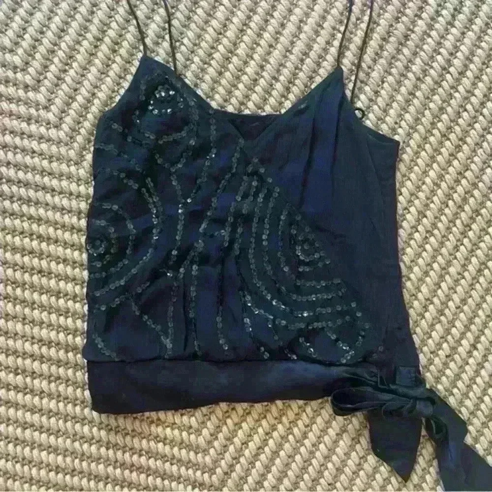 BR silk and sequins‎ tank  size XS - Picture 4 of 7